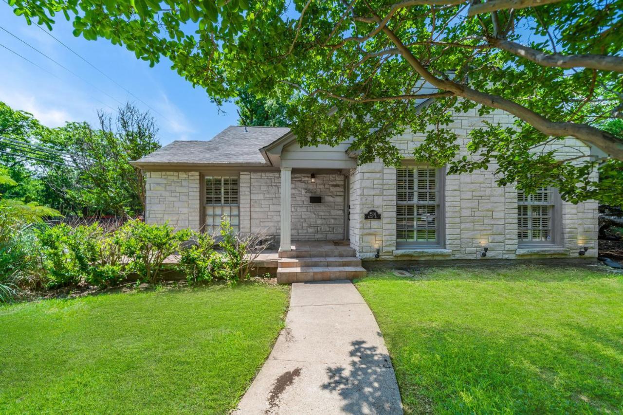 Sunset House - Luxury Pool And Hot Tub Retreat Vila Dallas Exterior foto