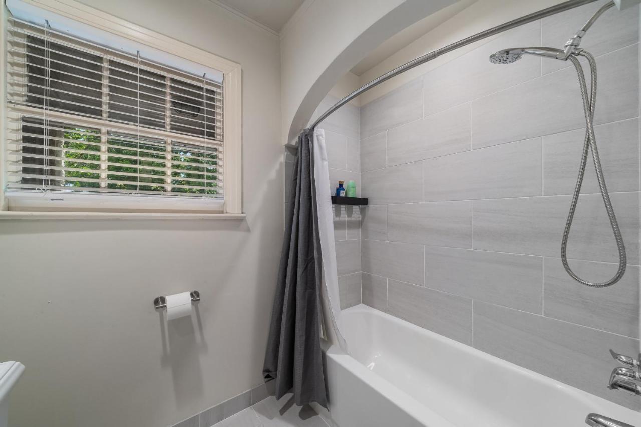 Sunset House - Luxury Pool And Hot Tub Retreat Vila Dallas Exterior foto
